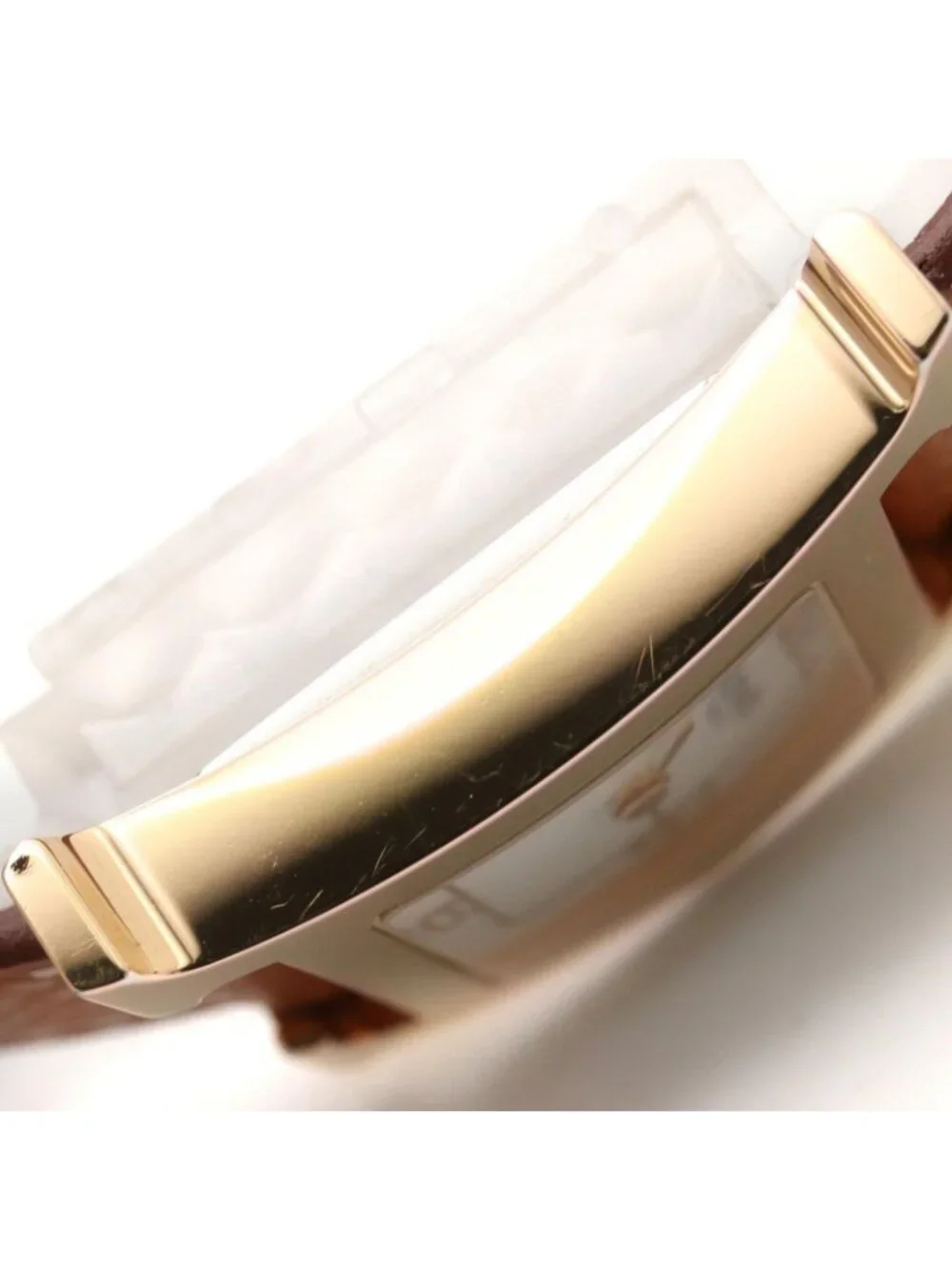 Hermes slight signs
